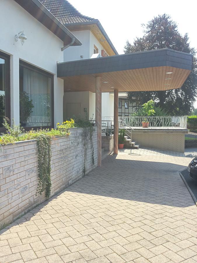Weigands Hotel Peter Reinhardshagen Exterior photo